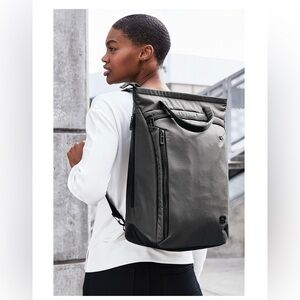 OGIO Evolution Convertible Bag| Color Black